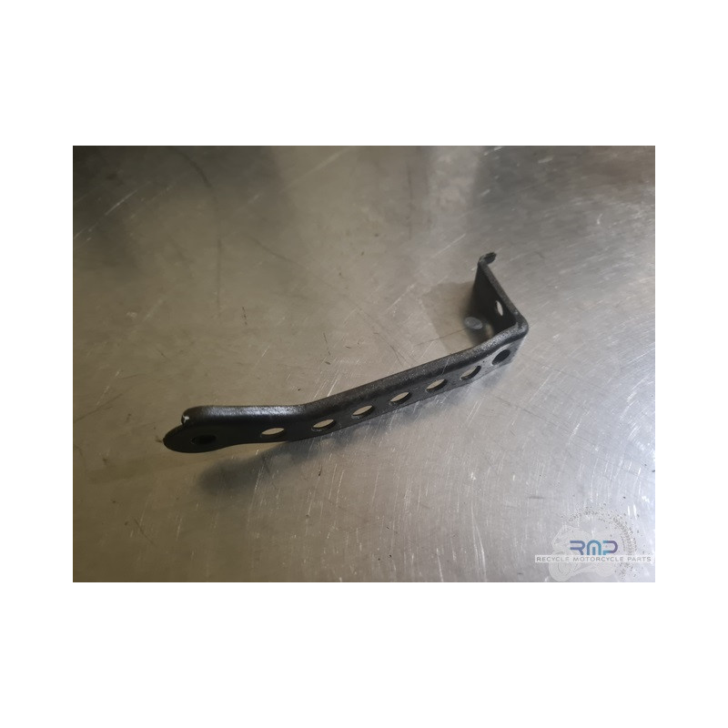 Radiator bracket 750 GSXR 2000 to 2003