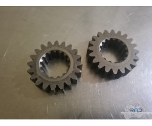 Second primary sprocket 20Z...