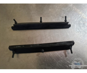 Pair of frame rubber RC8 2008 to 2015