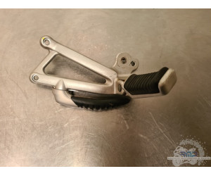 Platine repose pied passager gauche Ducati ST4 1998 à 2002 