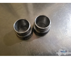 Pair of 2007 to 2008 SM R front wheel spacers