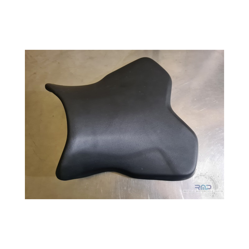 Pilot saddle R1 2015 to 2019