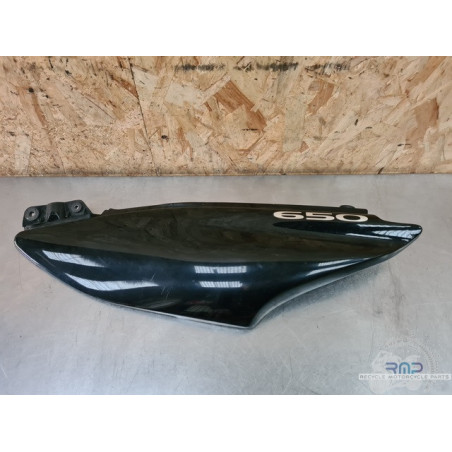 Coque arrière gauche Suzuki XL 650 Freewind 