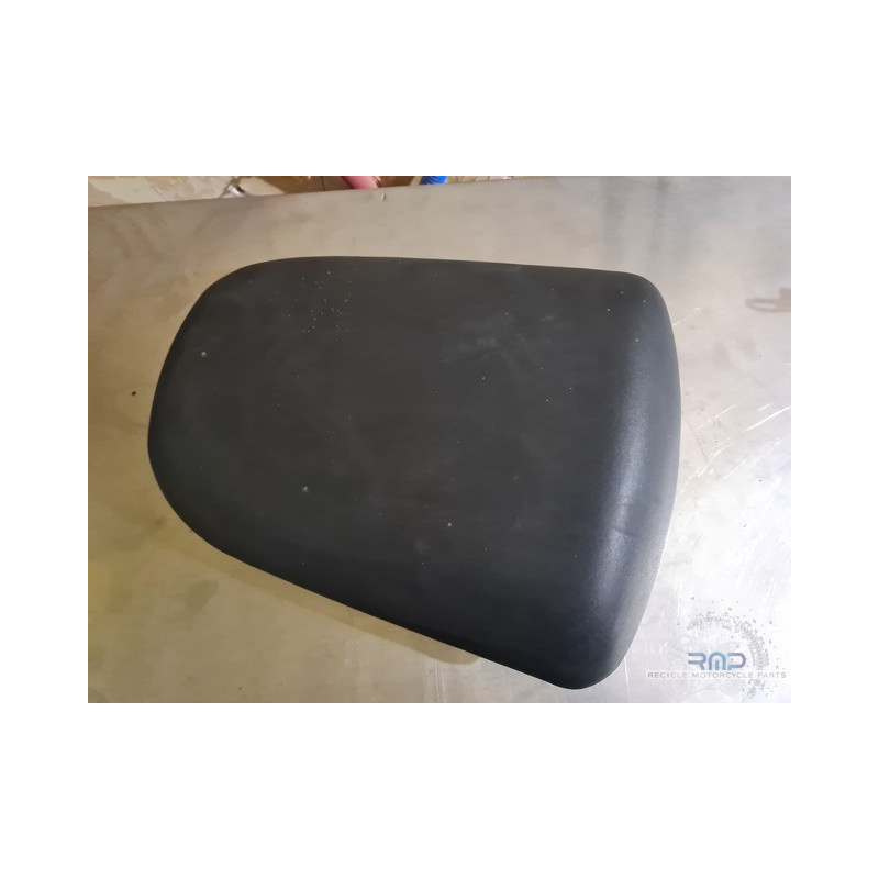 Passenger seat ZX-6R 2000 to 2002