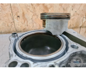 Cylindre avec piston avant Suzuki DL 650 Vstrom 