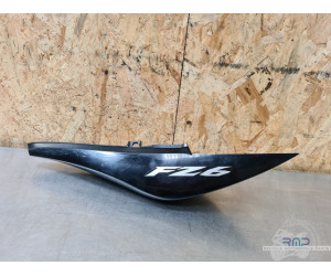 Coque arrière gauche Yamaha FZ6 N 2004 à 2006 