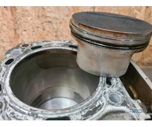 Cylindre avec piston avant Suzuki Vstrom 1000 2002 à 2007 