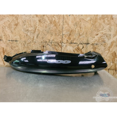 Coque arrière gauche Suzuki GSXF 600 1999 à 2002 